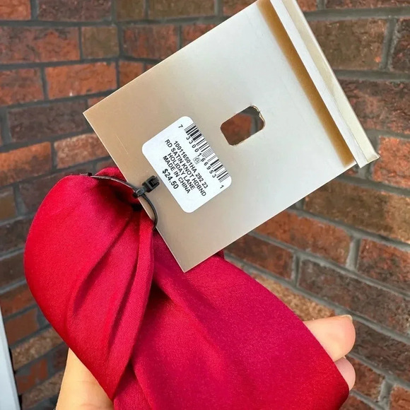 Gray Sateen Knotted Fabric Headband NWT - Picture 9 of 10